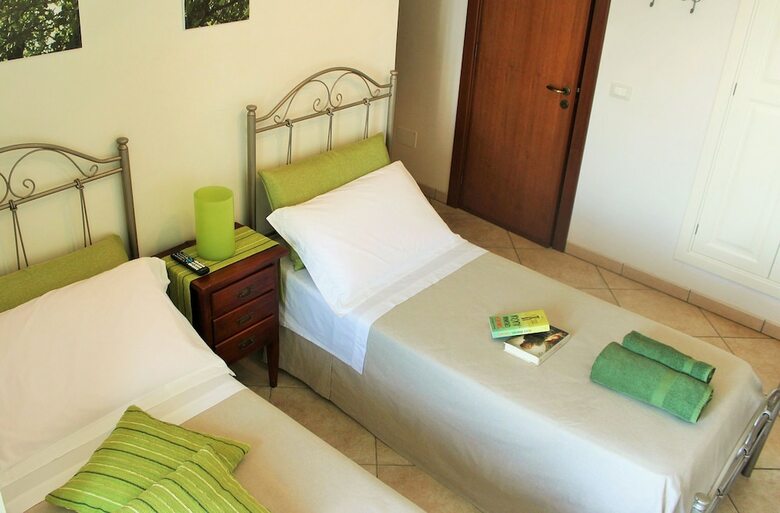 Hostal B&B La Porta D'oriente