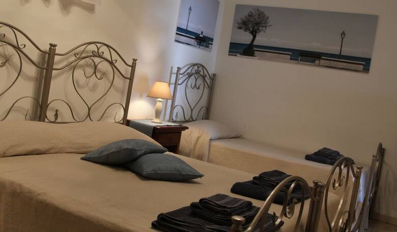 Hostal B&B La Porta D'oriente