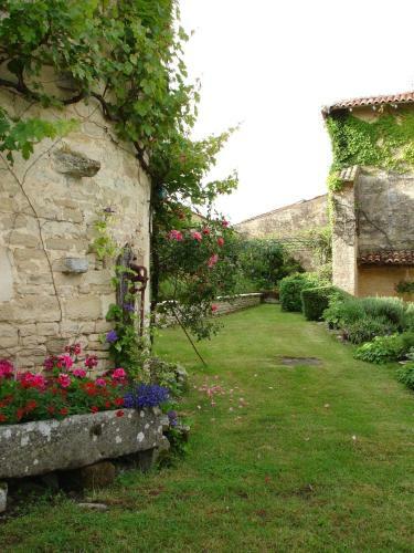 Hostal Le Logis Des Tours