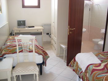 Hotel Scano Comfort Inn