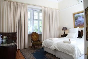 Hostal 5 Camp Street Guesthouse & Self-catering