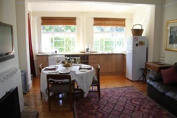 Hostal 5 Camp Street Guesthouse & Self-catering