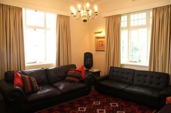 Hostal 5 Camp Street Guesthouse & Self-catering