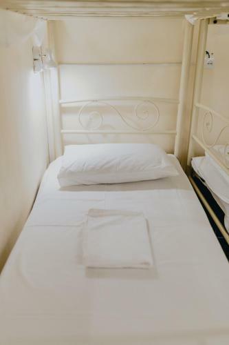 Olive Hostel