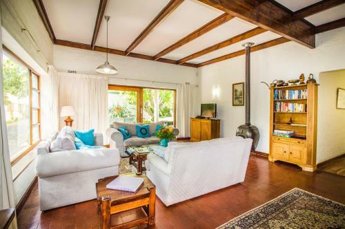 Constantia Villa