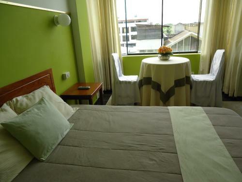 Hotel Pueblo Verde