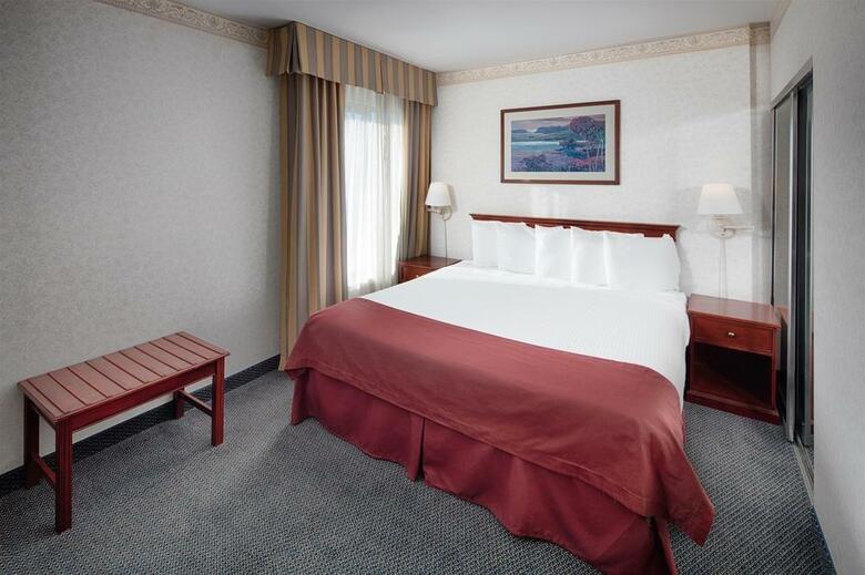 Red Lion Hotel & Conference Center - Seattle/renton