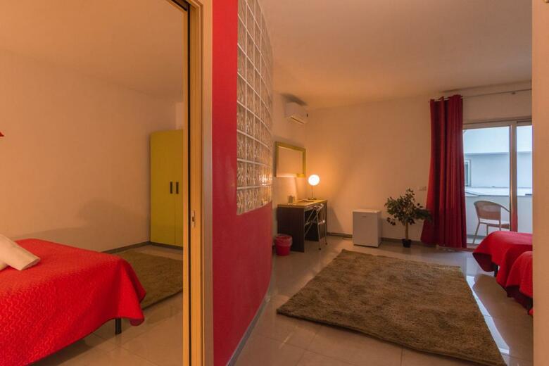 Hostal Delta Dream Centro Soggiorno Studi