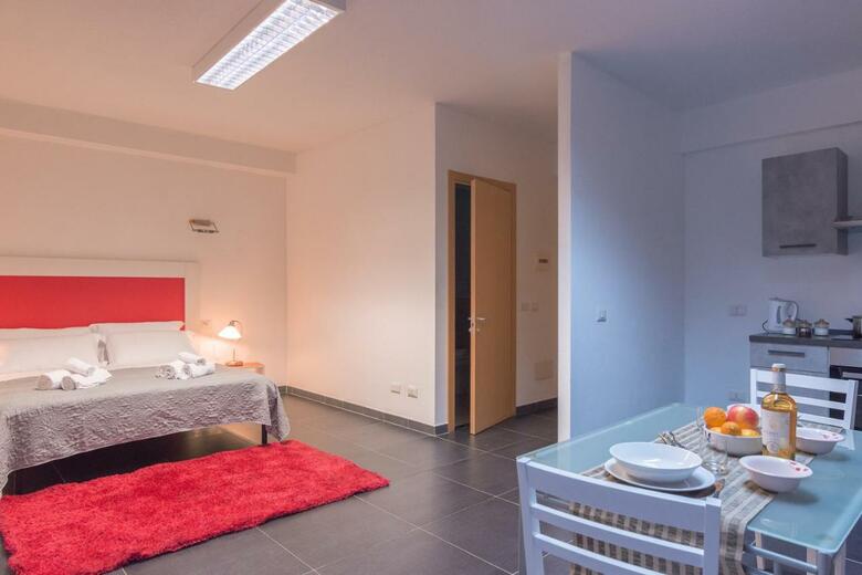 Hostal Delta Dream Centro Soggiorno Studi