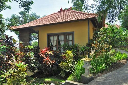 Hotel Puri Mangga Sea View Resort And Spa