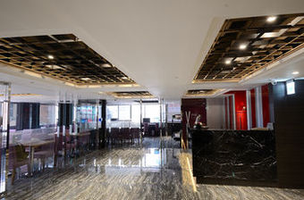 V-one Vogue Hotel