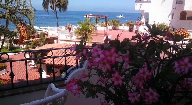 Hotel Tropicana