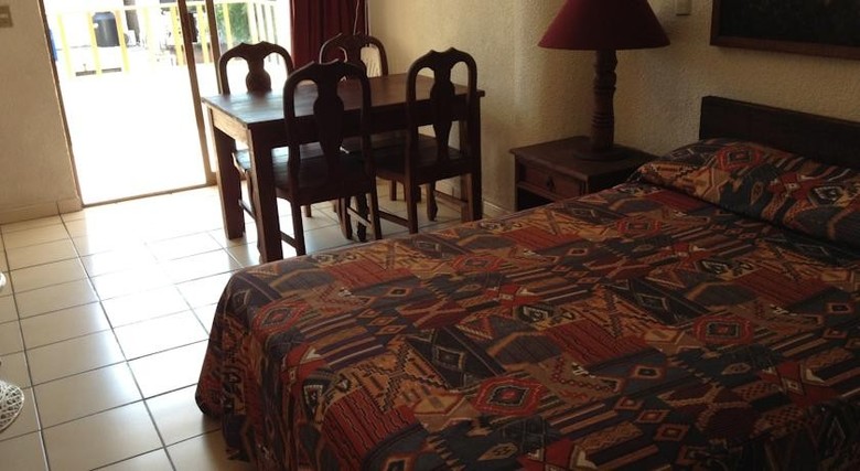 Hotel Torre De Oro