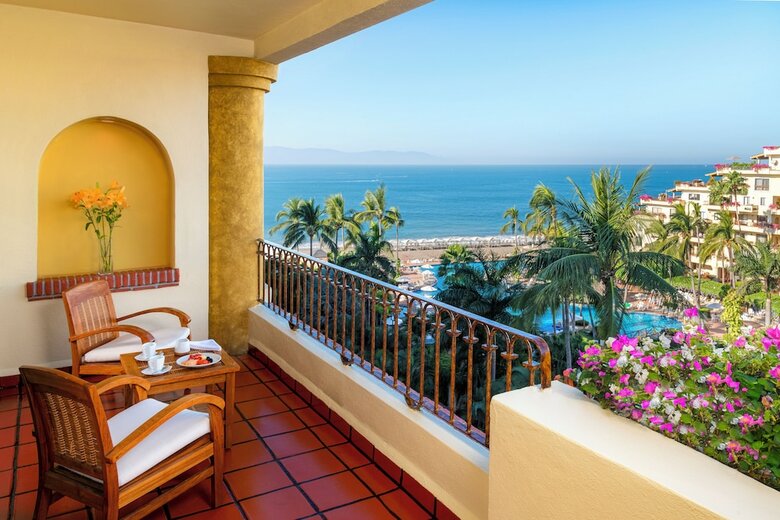 Hotel Velas Vallarta Suite Resort