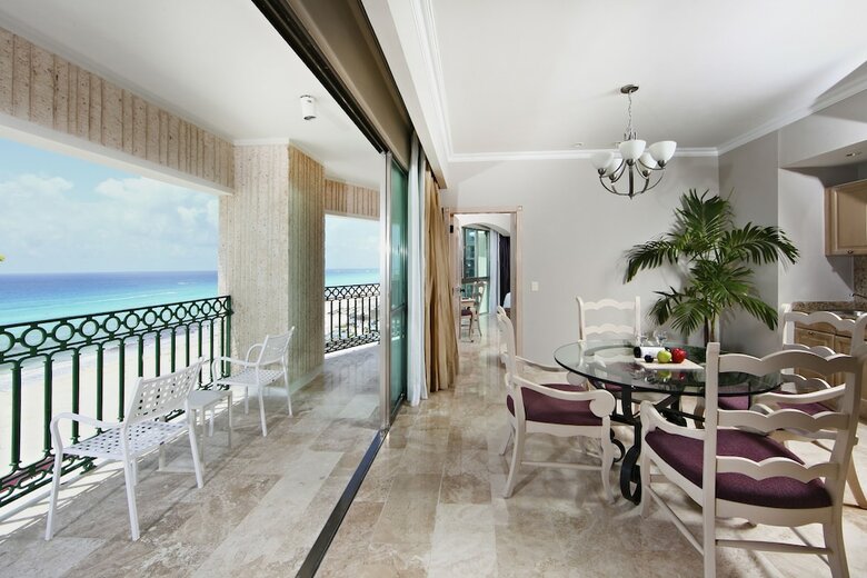 Hotel Sandos Cancun Luxury Experience