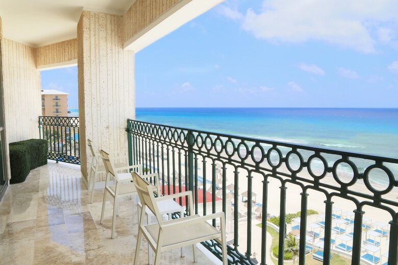 Hotel Sandos Cancun Luxury Experience