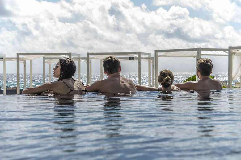 Hotel Sandos Cancun Luxury Experience