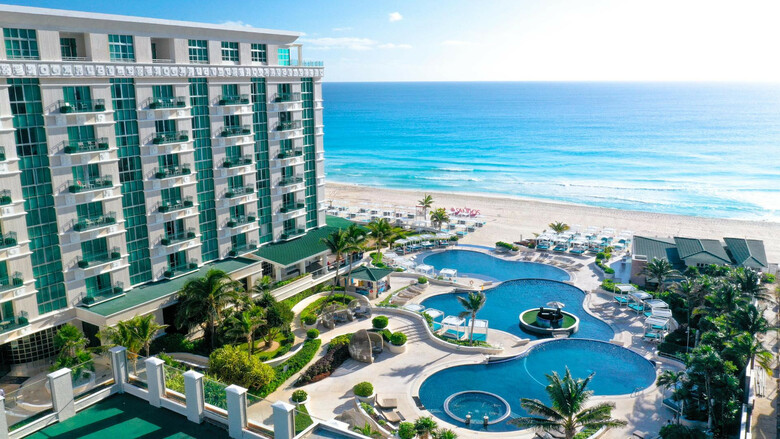 Hotel Sandos Cancun Luxury Experience