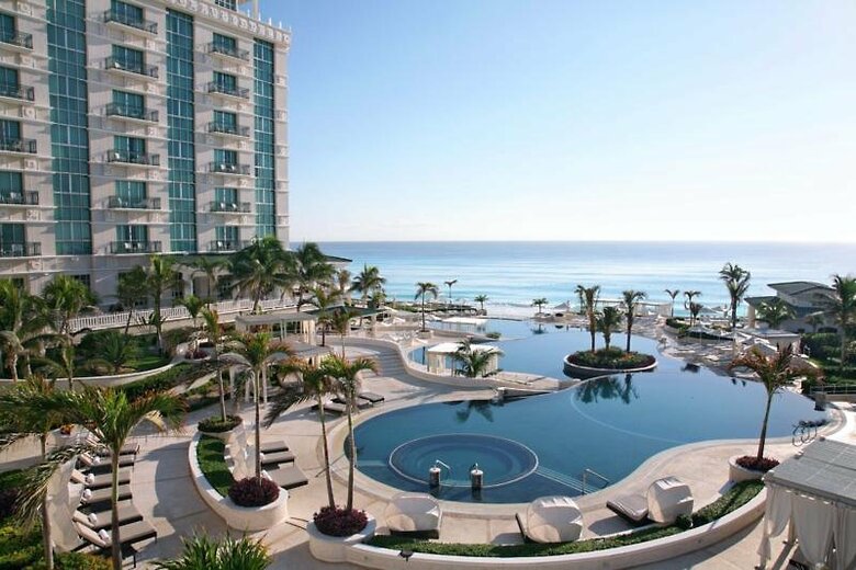 Hotel Sandos Cancun Luxury Experience