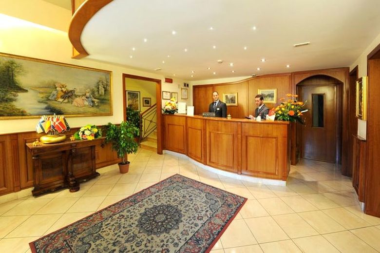 Hotel Buono
