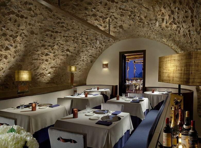 Monastero Santa Rosa Hotel & Spa