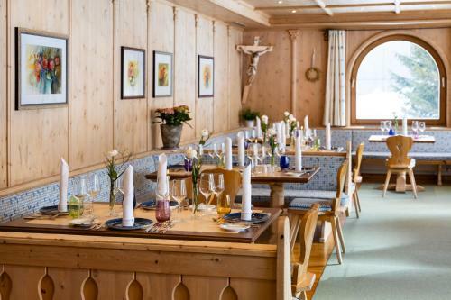 Alpenhotel Tirol