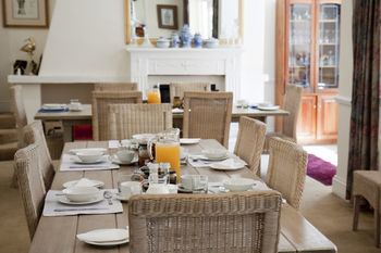 Hostal Melrose Place Guest Lodge