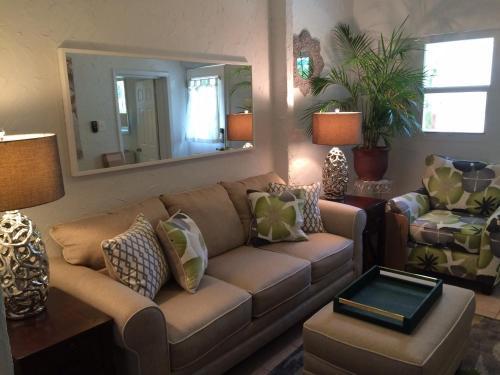 Three Bedroom Action Home By Angel