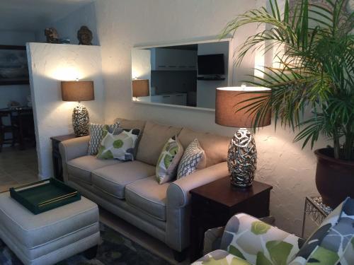 Three Bedroom Action Home By Angel