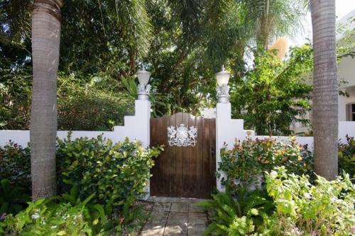 Three Bedroom Action Home By Angel