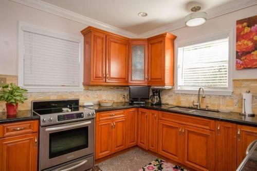 Three Bedroom Action Home By Angel