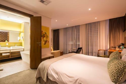 Three Cities The Square Boutique Hotel And Spa