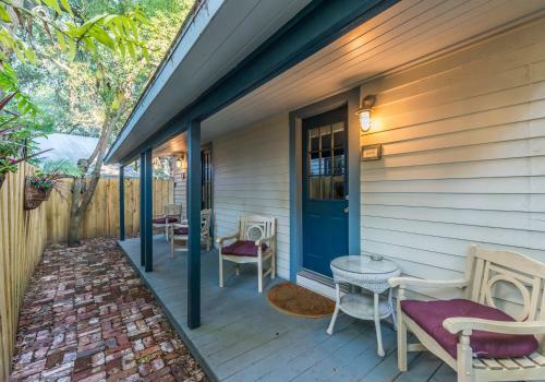 Carriage Way Bed & Breakfast