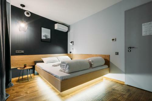 Yard Hostel & Coffee Shop