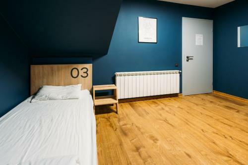 Yard Hostel & Coffee Shop