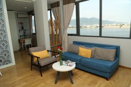 Thanh Lich Hotel