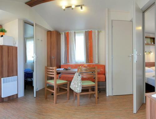 Camping Les Blancs Ch�nes