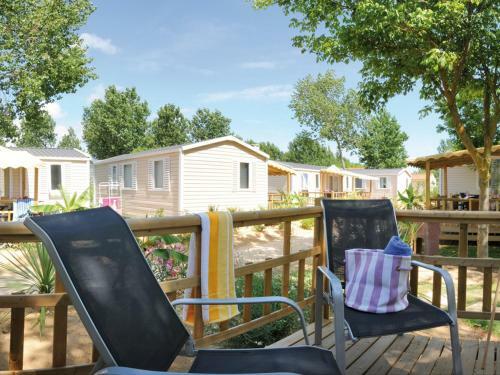 Camping Les Blancs Ch�nes