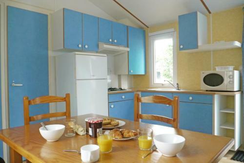 Camping Les Blancs Ch�nes