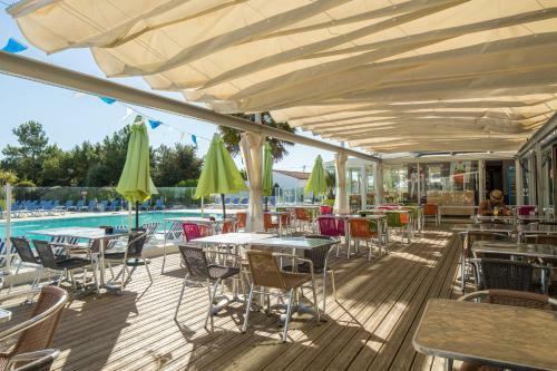 Camping Les Blancs Ch�nes