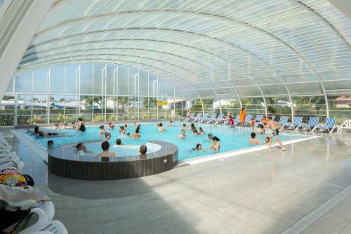 Camping Les Blancs Ch�nes