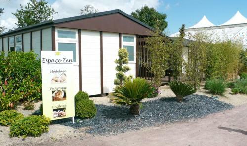 Camping Les Blancs Ch�nes