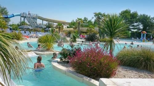Camping Les Blancs Ch�nes