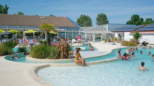 Camping Les Blancs Ch�nes