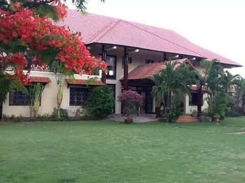 Hotel Orchid Boutique Beach Resort
