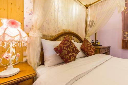 Hotel Qing Jing Ze Bed & Breakfast