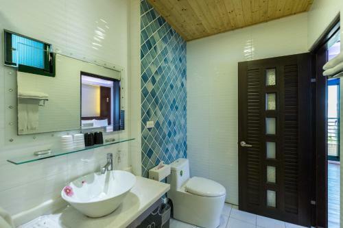 Hotel Qing Jing Ze Bed & Breakfast