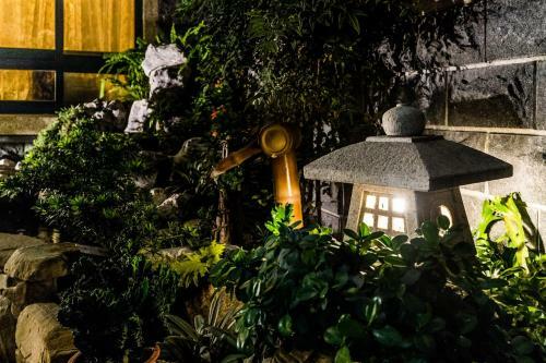 Hotel Qing Jing Ze Bed & Breakfast