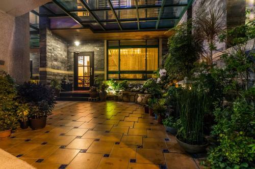 Hotel Qing Jing Ze Bed & Breakfast