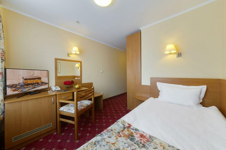 Hotel Nadia